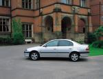 Toyota Avensis Sedan 2000 года